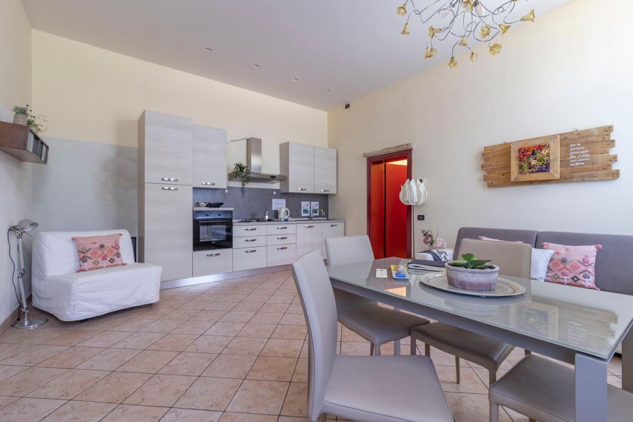 Casa Charleston In Palazzo Nobiliare Al Duomo Apartment Padova Ngoại thất bức ảnh