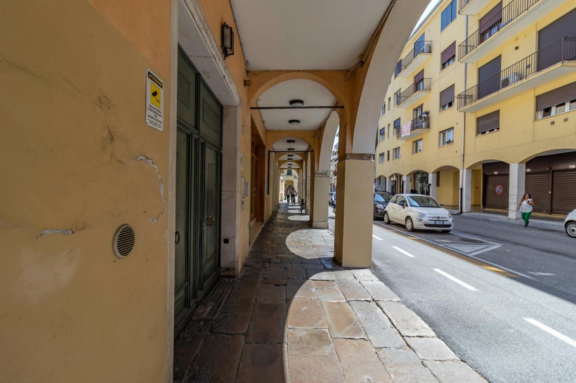 Casa Charleston In Palazzo Nobiliare Al Duomo Apartment Padova Ngoại thất bức ảnh